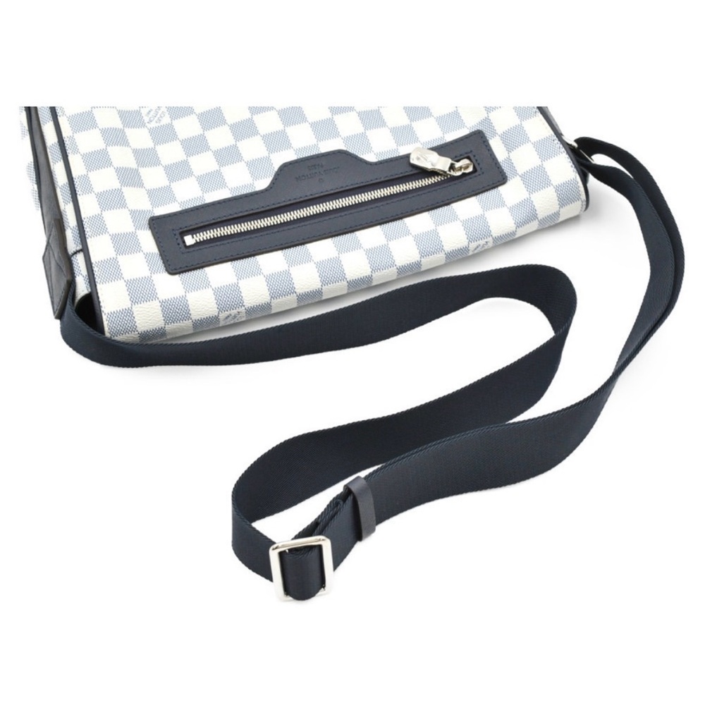 NWOT Louis Vuitton Messenger Bag - Picture 7 of 12